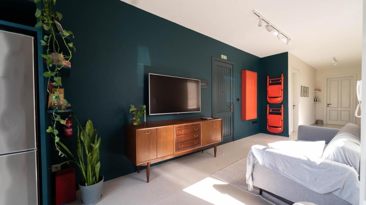 Cosy Designer Seaview Penthouse With Terrace & Bbq Apartamento St. Paul's Bay Exterior foto